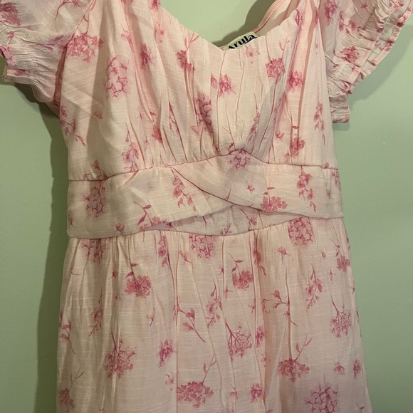 ARULA Pink Floral Puff-Sleeve Romper with Belt - Picture 6 of 9